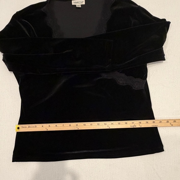 Vintage Elegant Black Velvet Crossover Blouse” Coldwater Creek size Large EUC - Picture 8 of 9